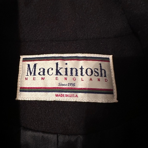 Mackintosh Wool Coat - Size 10P - Picture 10 of 12